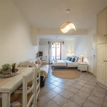 Andreas Sunset House Διαμέρισμα *