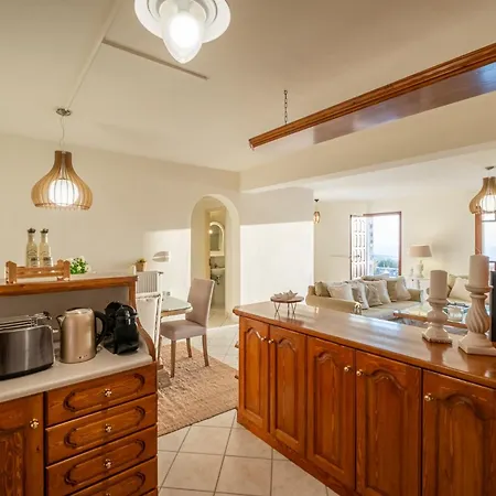 Andreas Sunset House Διαμέρισμα *