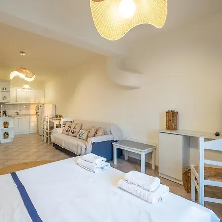 Andreas Sunset House Διαμέρισμα *