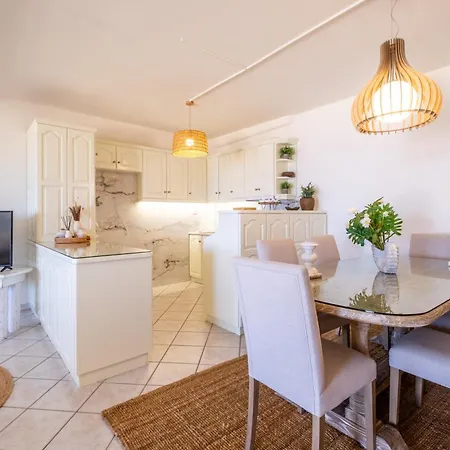 Andreas Sunset House